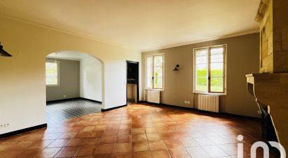 Maison 6 pièces de 142 m² à Ambarès-et-Lagrave (33440)