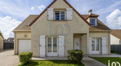 House 6 rooms of 130 m² in Auvernaux (91830)