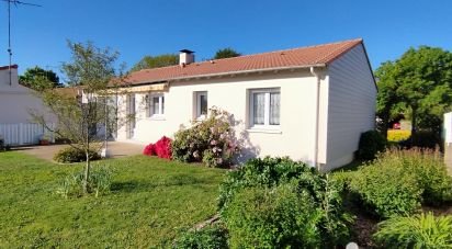 Traditional house 5 rooms of 96 m² in BEAUPRÉAU (49600)