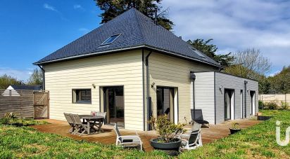 Traditional house 7 rooms of 121 m² in Camoël (56130)