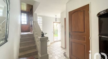 Maison traditionnelle 5 pièces de 160 m² à Gagny (93220)