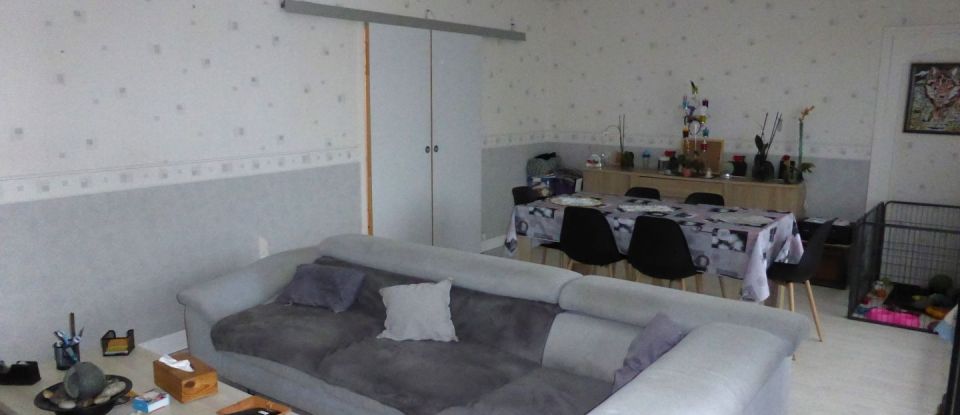 Apartment 3 rooms of 81 m² in Auxerre (89000)
