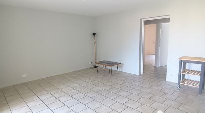 Appartement 4 pièces de 85 m² à Saintes (17100)