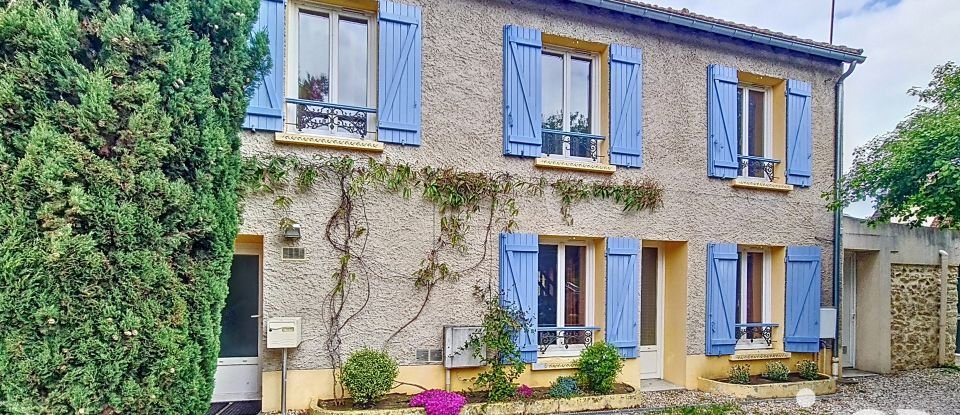 Maison de village 6 pièces de 127 m² à Fontenay-le-Fleury (78330)