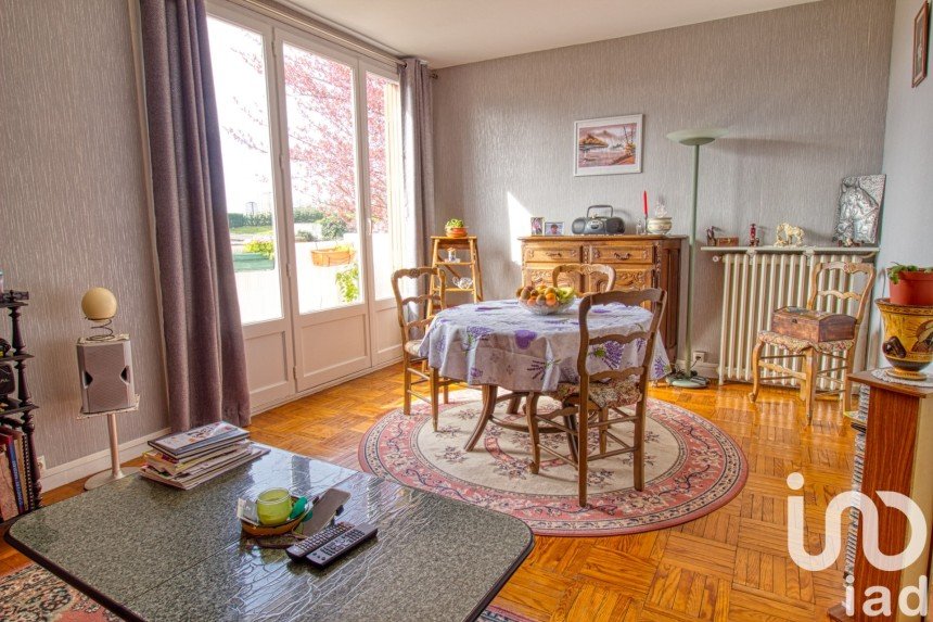 Apartment 3 rooms of 54 m² in Sarcelles (95200)