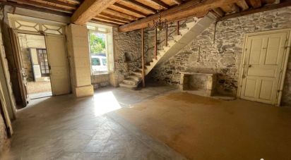 House 8 rooms of 193 m² in Clarensac (30870)