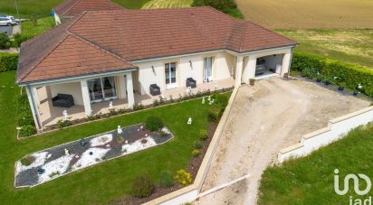 House 5 rooms of 146 m² in Villers-aux-Bois (51130)