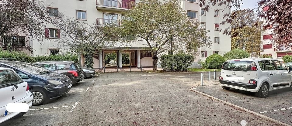 Appartement 4 pièces de 80 m² à Saint-Denis (93200)