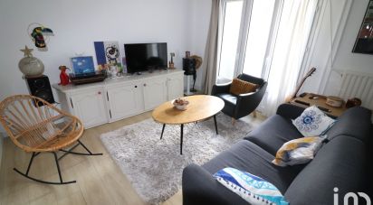 Apartment 3 rooms of 69 m² in Avon (77210)