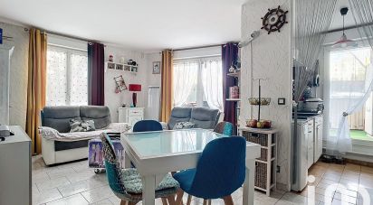 Appartement 3 pièces de 53 m² à Saint-Denis (93210)