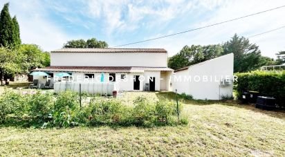 House 7 rooms of 230 m² in Signes (83870)
