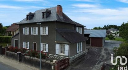 Country house 6 rooms of 175 m² in Lahourcade (64150)