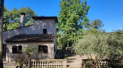 House 6 rooms of 154 m² in Mouans-Sartoux (06370)
