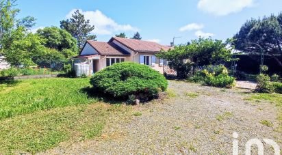 House 7 rooms of 133 m² in Chalain-le-Comtal (42600)