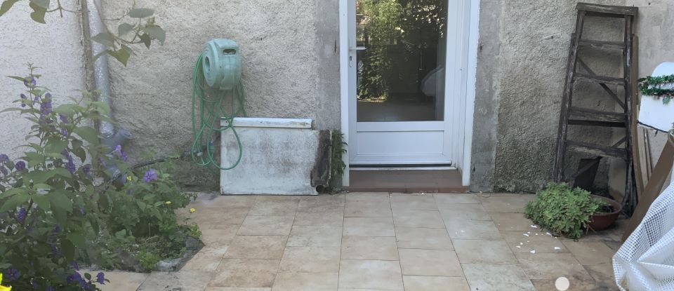 Traditional house 6 rooms of 145 m² in Agde (34300)