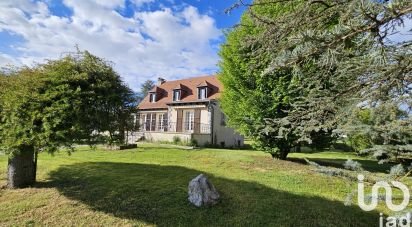 Maison traditionnelle 6 pièces de 174 m² à Jussac (15250)