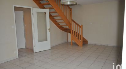 House 4 rooms of 87 m² in Cholet (49300)
