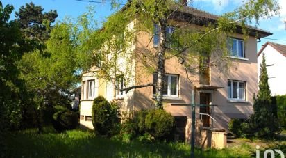House 8 rooms of 145 m² in Vieux-Thann (68800)