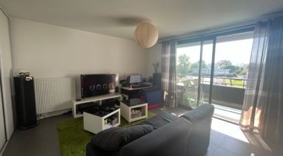 Apartment 2 rooms of 46 m² in Bruges (33520)