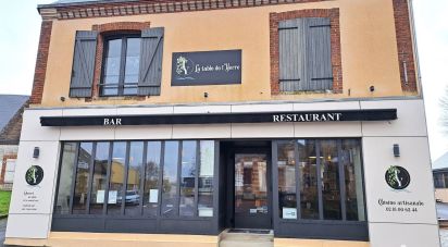 Restaurant of 175 m² in Chapelle-Royale (28290)