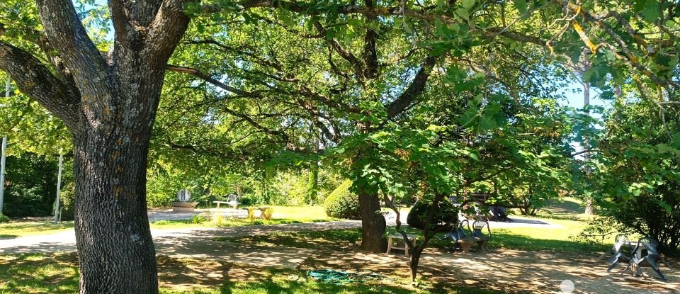 Apartment 2 rooms of 61 m² in Aix-en-Provence (13100)