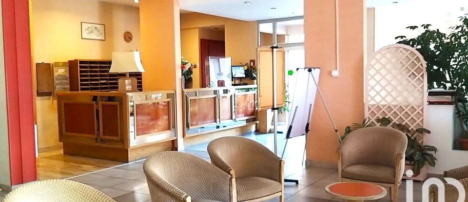 Apartment 2 rooms of 61 m² in Aix-en-Provence (13100)
