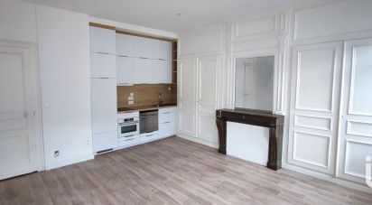 Appartement 2 pièces de 43 m² à Lille (59800)