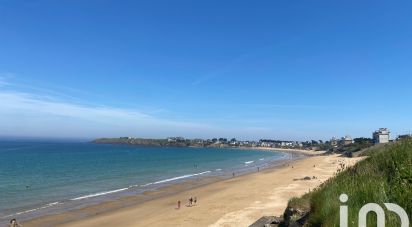 House 6 rooms of 185 m² in Saint-Malo (35400)