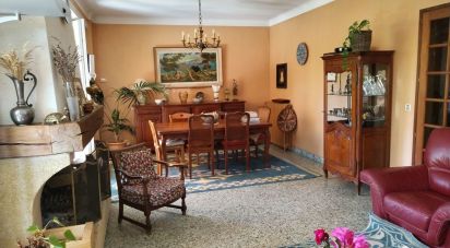 House 7 rooms of 154 m² in Rontignon (64110)