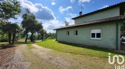 Country house 5 rooms of 118 m² in Saint-Lanne (65700)
