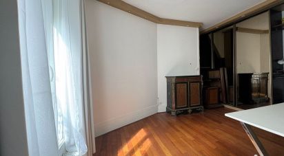 Appartement 3 pièces de 58 m² à Paris (75011)