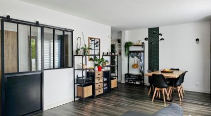 Appartement 5 pièces de 74 m² à Brie-Comte-Robert (77170)