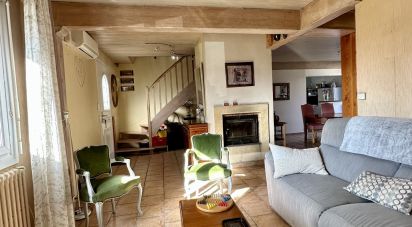 House 6 rooms of 140 m² in Lagord (17140)