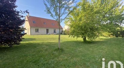 Traditional house 5 rooms of 145 m² in Sains-en-Amiénois (80680)