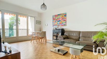 Apartment 3 rooms of 69 m² in Colombes (92700)