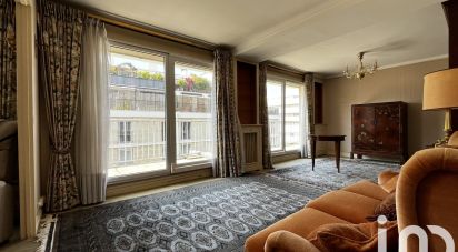 Appartement 5 pièces de 105 m² à Paris (75017)