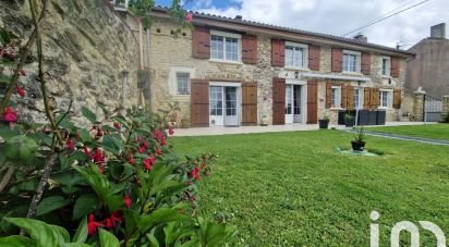 Country house 5 rooms of 170 m² in Saint-Loup (17380)