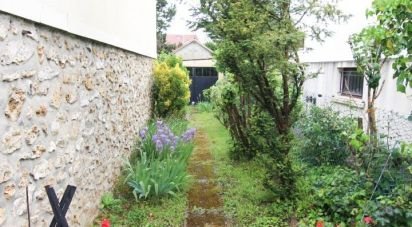 House 5 rooms of 75 m² in Combs-la-Ville (77380)