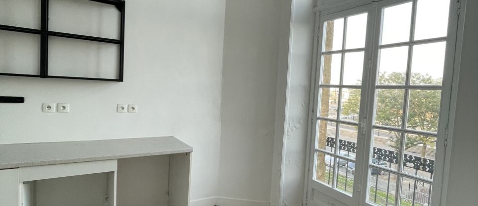 Apartment 3 rooms of 75 m² in Bordeaux (33000)
