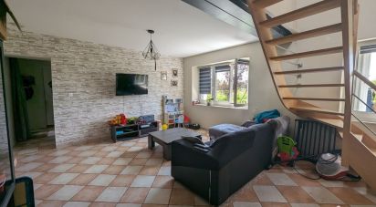 Maison 5 pièces de 106 m² à Roézé-sur-Sarthe (72210)