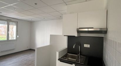 Apartment 1 room of 26 m² in Reims (51100)