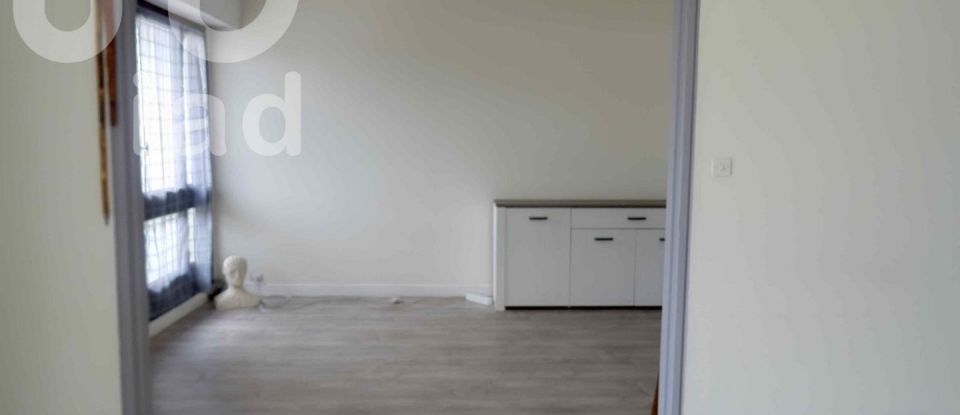 Apartment 4 rooms of 80 m² in Angoulême (16000)