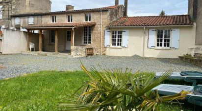 House 4 rooms of 95 m² in Saint-Rémy (79410)