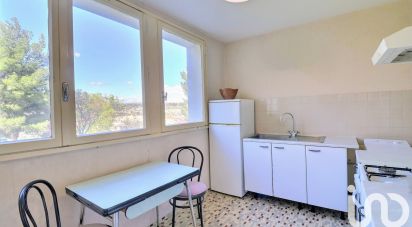 Appartement 3 pièces de 66 m² à Marseille (13011)