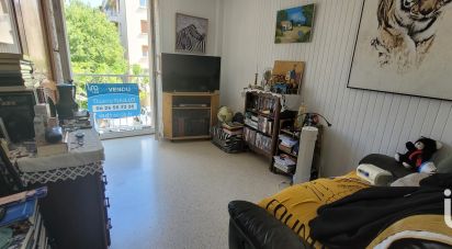 Appartement 3 pièces de 61 m² à Hyères (83400)