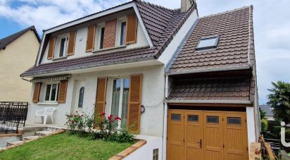 Traditional house 5 rooms of 105 m² in Coubron (93470)