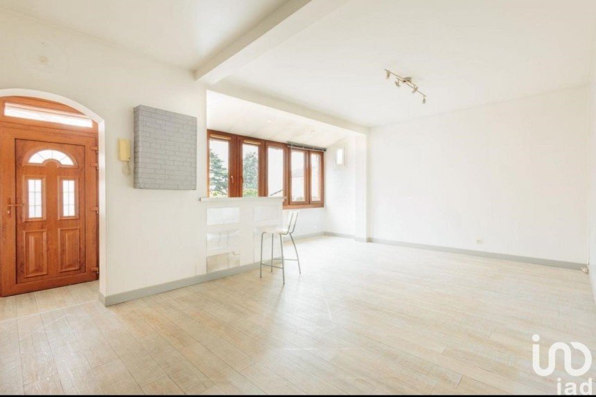 Apartment 5 rooms of 132 m² in Palaiseau (91120)