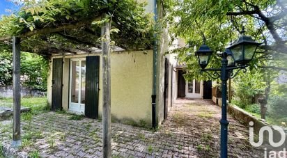 Maison 4 pièces de 97 m² à Vals-les-Bains (07600)
