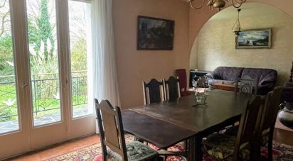 Traditional house 6 rooms of 133 m² in Vannes (56000)
