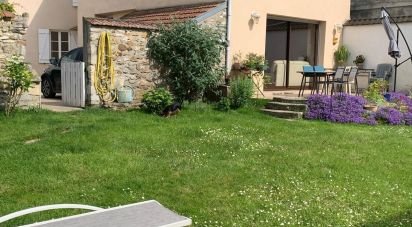 House 5 rooms of 165 m² in Champs-sur-Marne (77420)